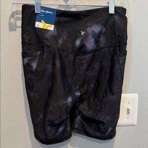 Old Navy Women's Dark Tie-Dye Bike Shorts